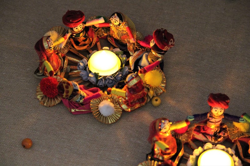 JH Gallery Handmade Recycled Material Rajasthani Raja Rani Puppet/Dolls Diyas Tealight/Diya/Diwali Diya/Idol Diyas Holders Gift for Diwali, Home Decor/Temple Decor, Multicolor (Pack of 2) - Image 4