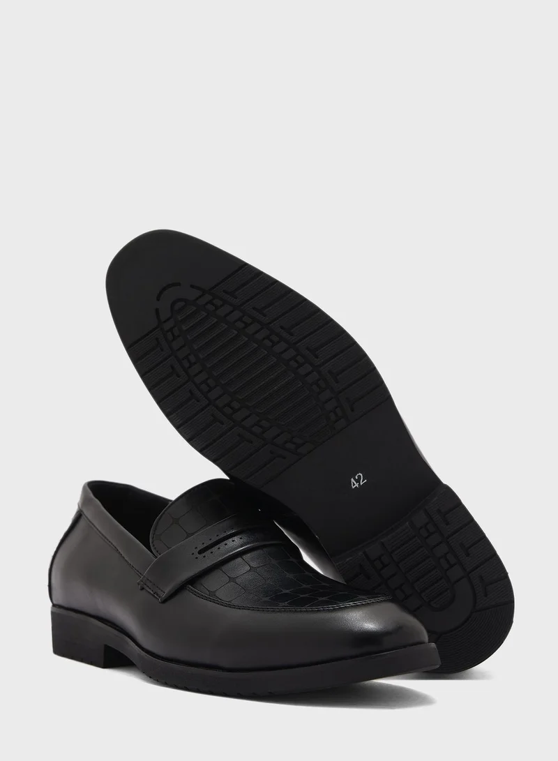 Robert Wood Tassel Formal Slip Ons