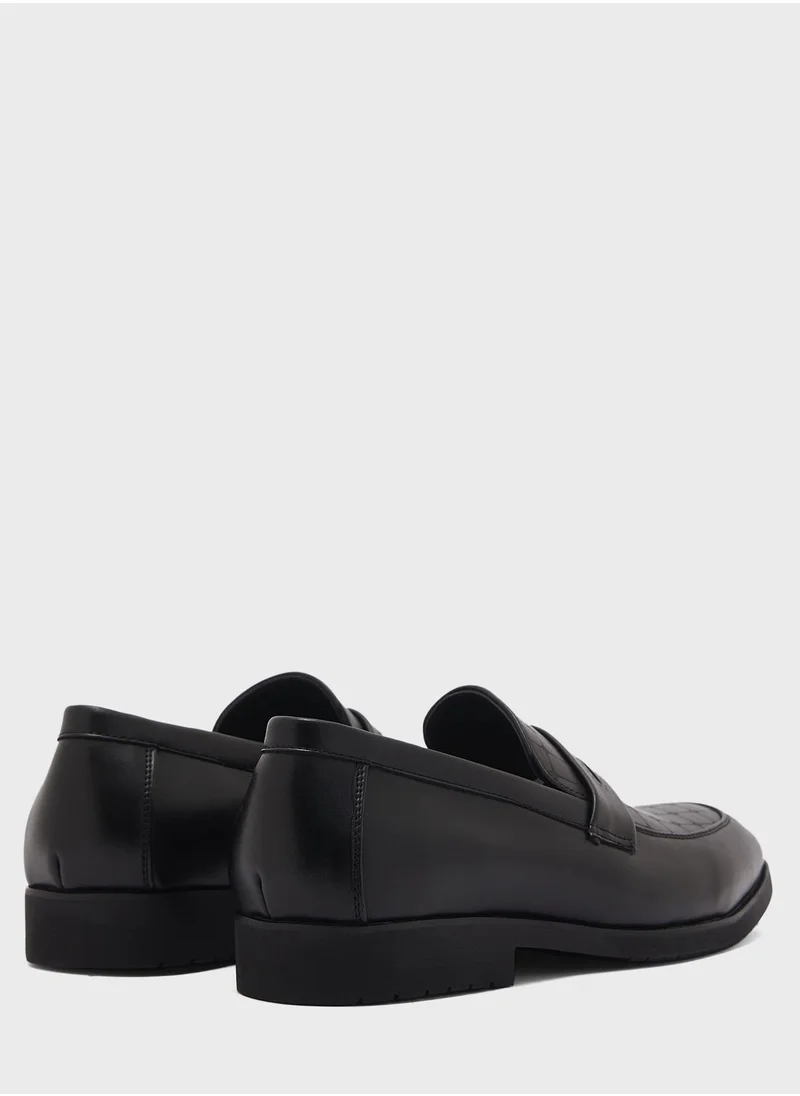 Robert Wood Tassel Formal Slip Ons