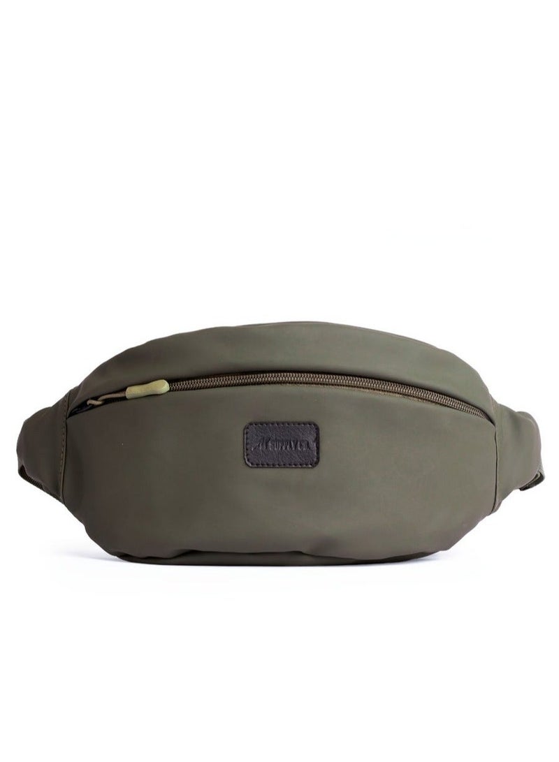 ايه ار سابلاي Ar Wave من Arij Bags | شنطة كروس وشنطة صدر للاستخدام اليومي والخروج، مبطنة من الداخل ضد الصدمات، جيب رئيسي، جيب أمامي، جيب خلفي (25 × 14 × 7 سم) (رمادي) - Image 1