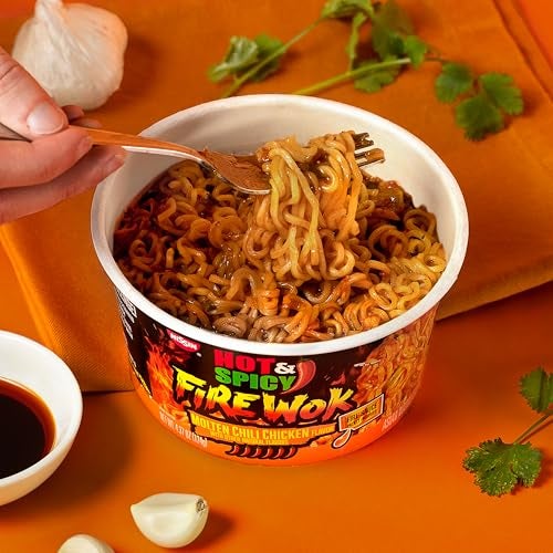 Nissin Hot & Spicy Fire Wok, Molten Chili Chicken, 4.37 Ounce (Pack of 6) - Image 3