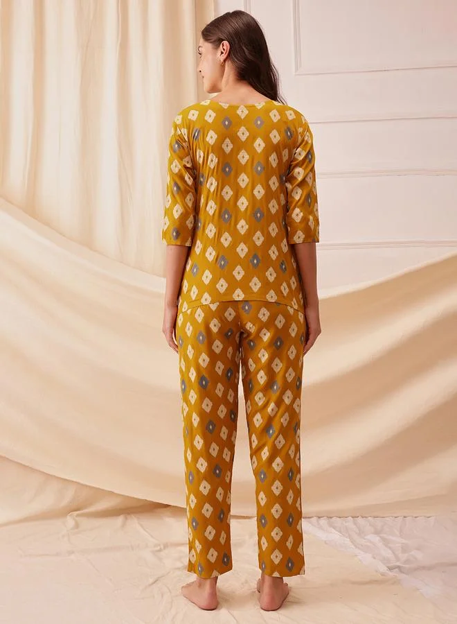 Clovia Clovia All-Over Print Notch Neck Top and Pyjama Set