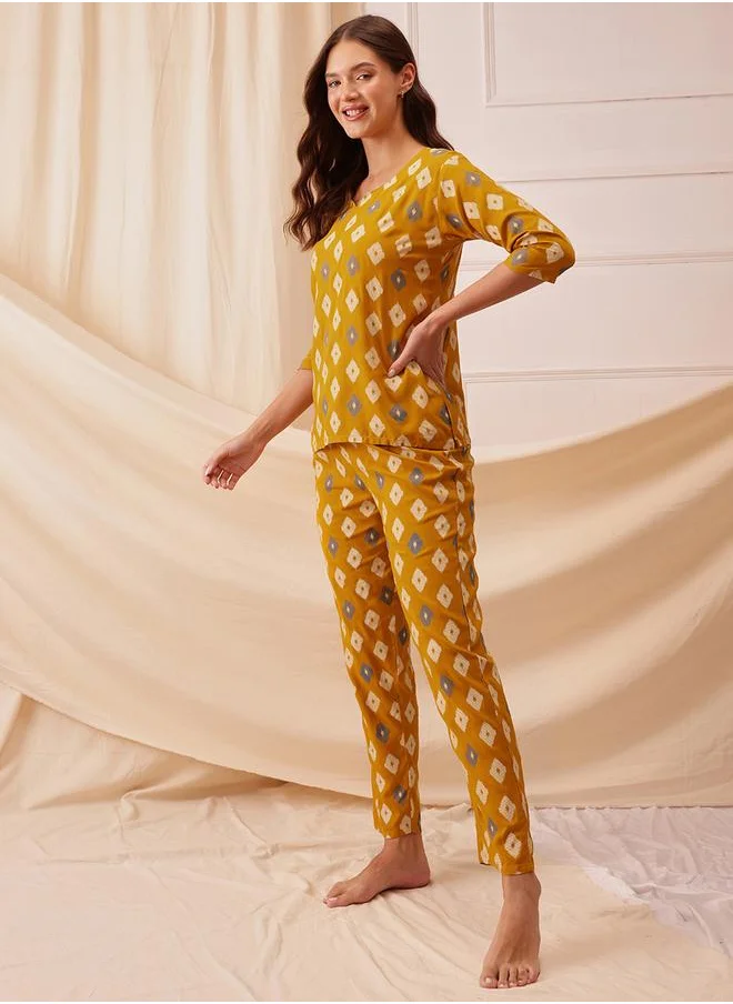 Clovia Clovia All-Over Print Notch Neck Top and Pyjama Set