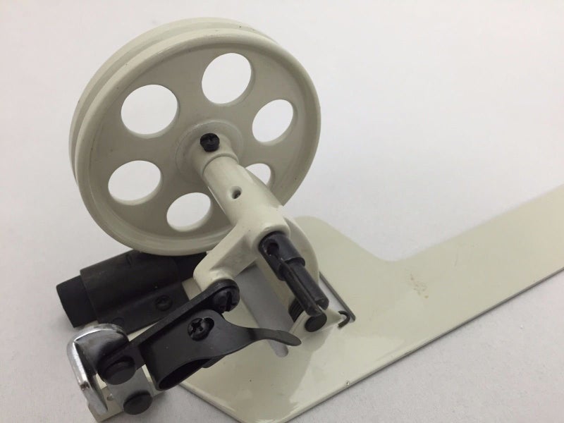 Juki مغزل أبيض كبير لآلات الخياطة الصناعية - Image 3