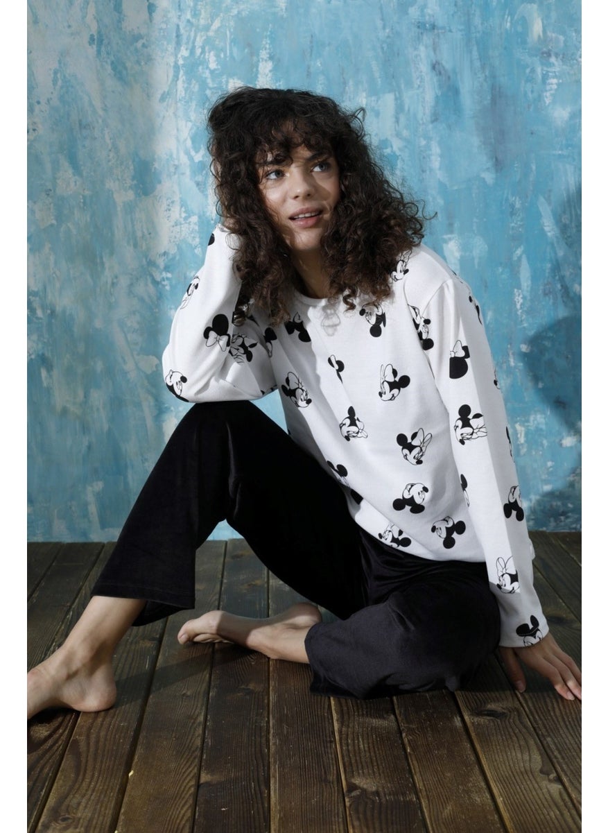 Bie's Women's Crew Neck Low Shoulder Interlock Cotton Top Velvet Bottom Winter Pajamas Tracksuit Set  - Image 1