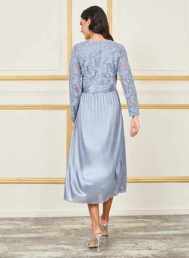 Styli Lace Bodice Midi Dress - Image 4
