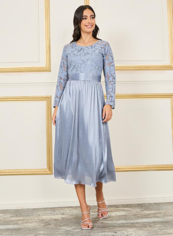 Styli Lace Bodice Midi Dress - Image 1