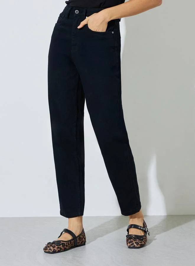ستايلي Black Mid Rise Mom Fit Jeans