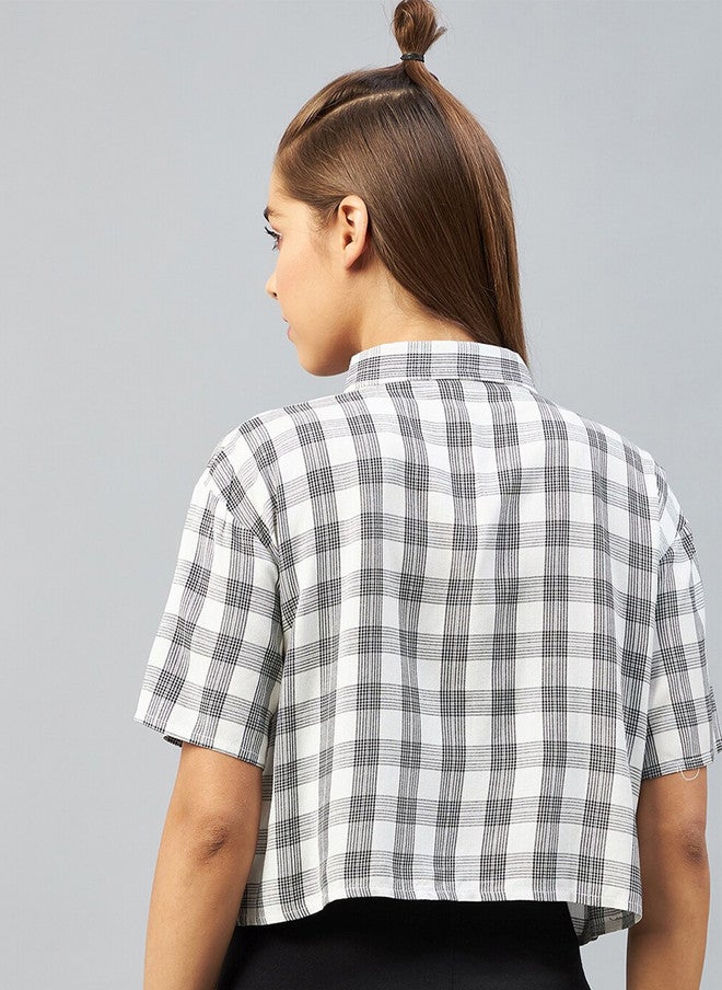 CHIMPAAANZEE Women White & Black Relaxed Boxy Tartan Checks Checked Casual Shirt - Image 5