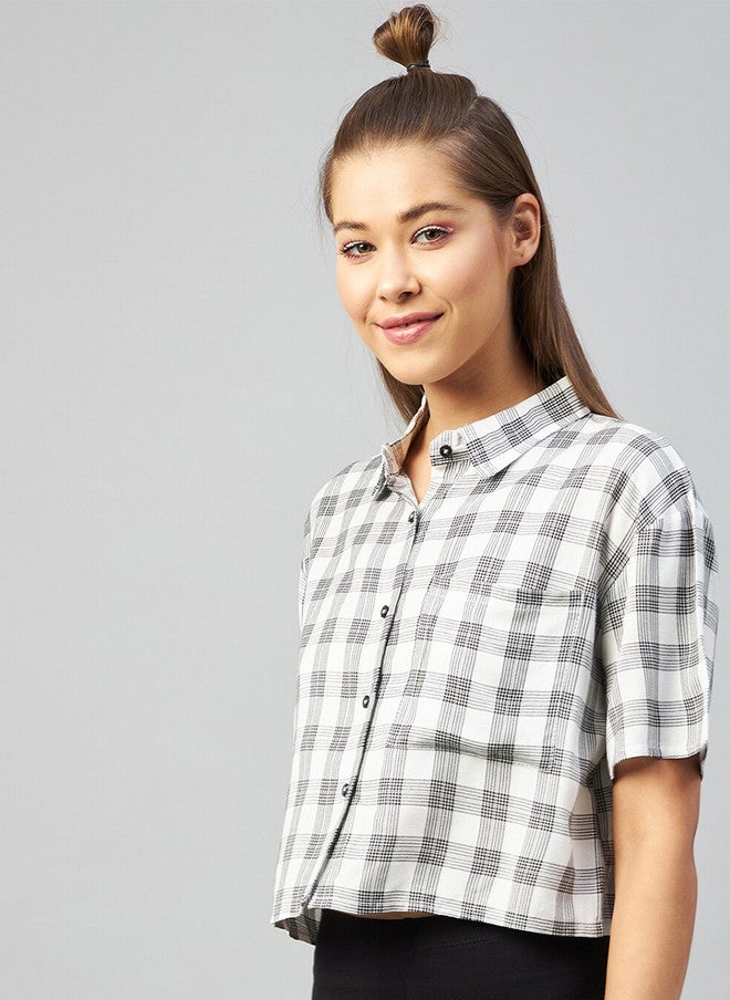 CHIMPAAANZEE Women White & Black Relaxed Boxy Tartan Checks Checked Casual Shirt - Image 4