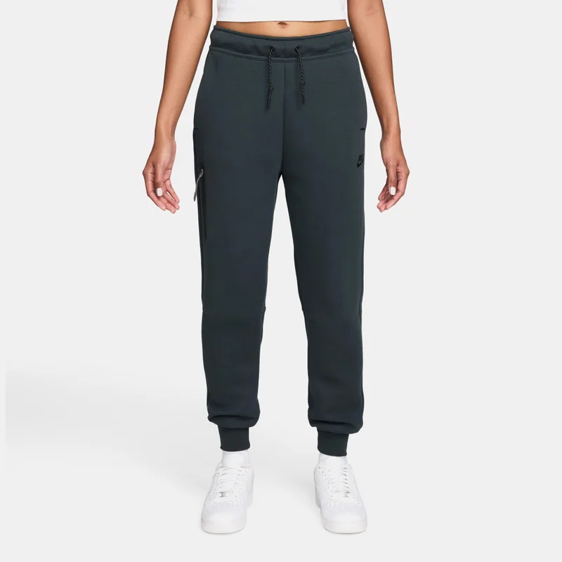 Nike Green Women's Sportswear Tech Fleece Joggers for Women | Best Price UAE