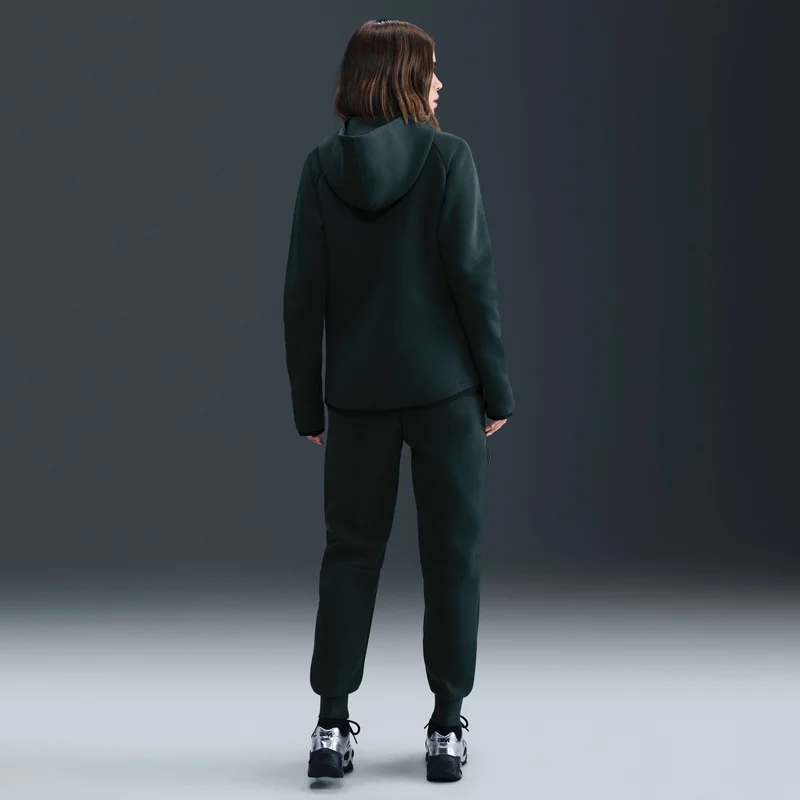 Nike Green Women's Sportswear Tech Fleece Joggers for Women | Best Price UAE