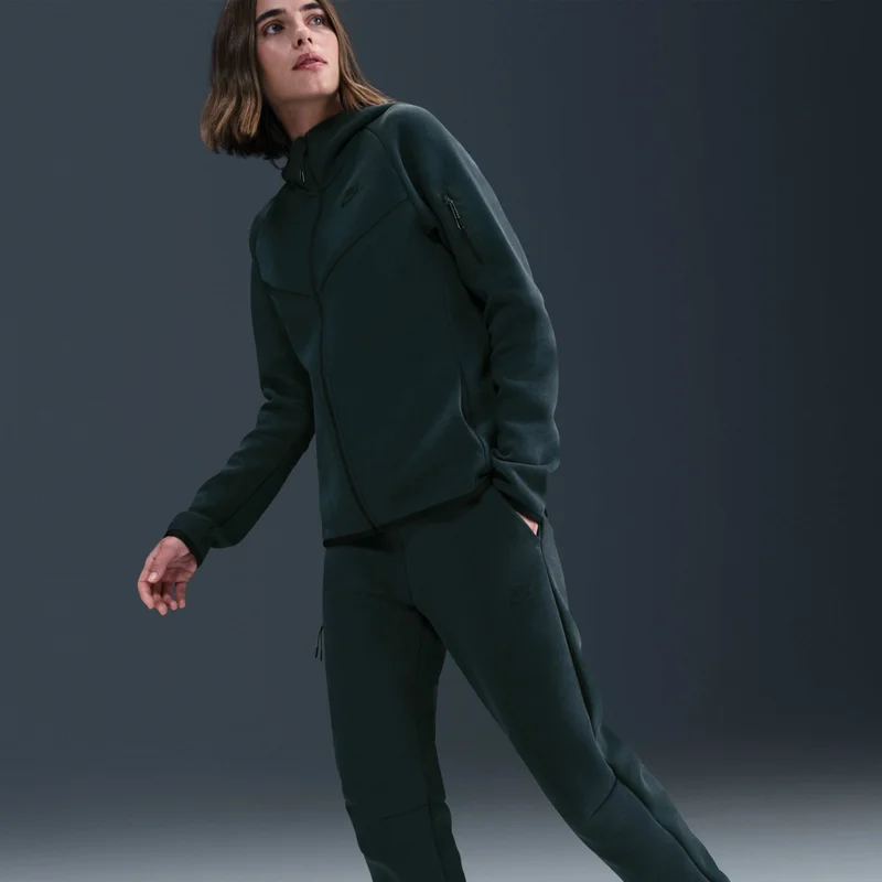 Nike Green Women's Sportswear Tech Fleece Joggers for Women | Best Price UAE