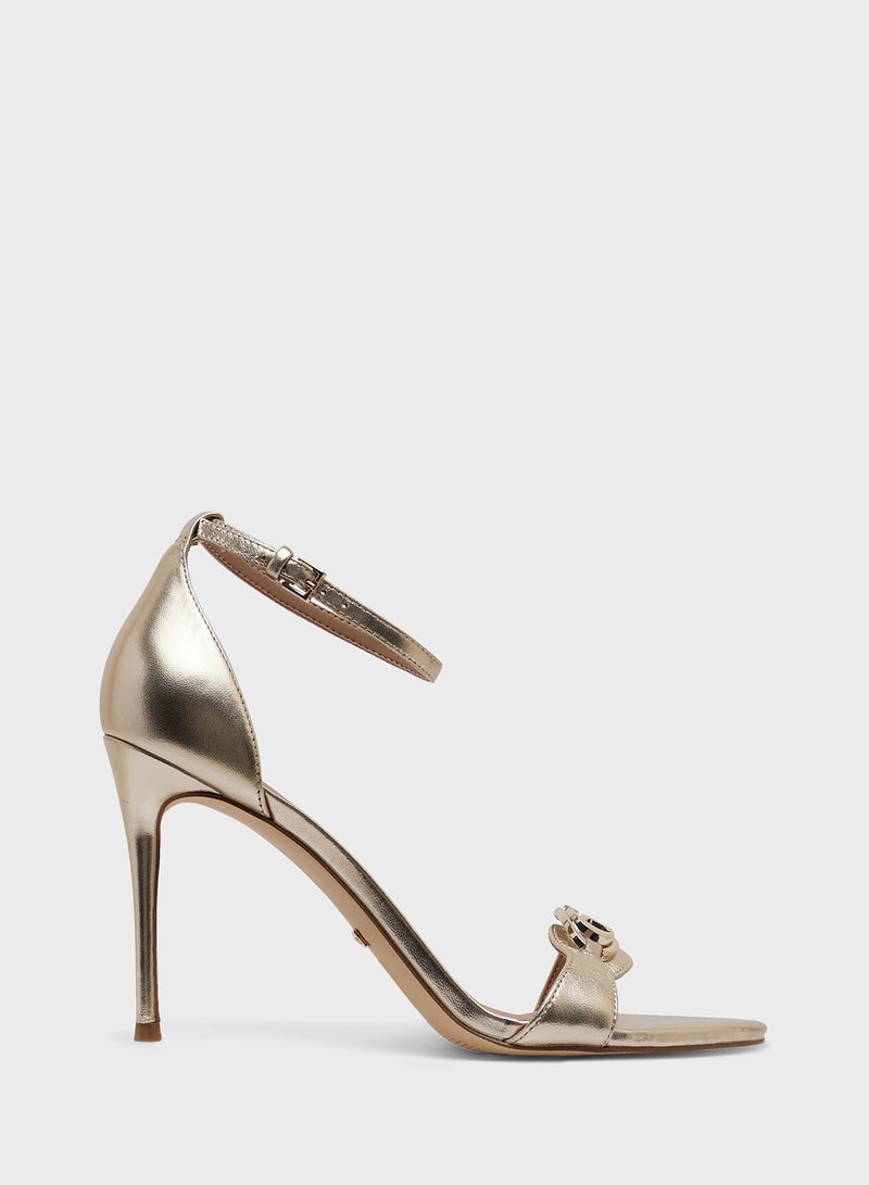 جس صنادل بكعب عالٍ بحزام للكاحل - Image 1