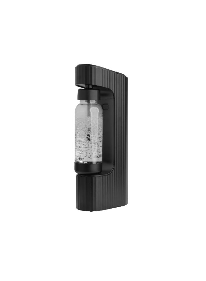 Seleo QARBO Soda Maker, Modern Italian Design, Aluminium Body with Anodised Finish, BPA-Free Bottle with Airplus Cap, Black. - Image 1