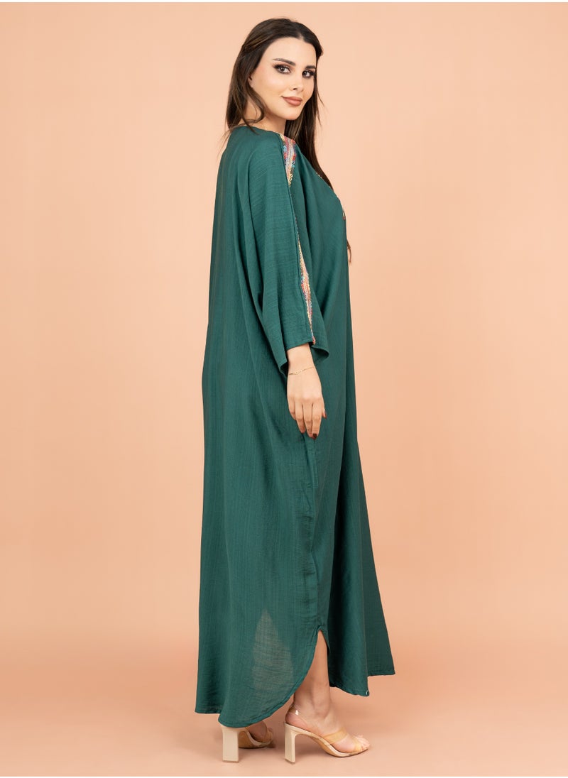 اكسا جلابية مقاس واحد مع تطريز دقيق IK4005 اخضر  - Image 3