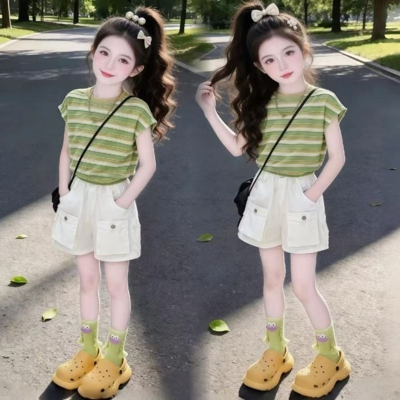 Girls'' Summer Outfit New Style Children''s Loose-Fitting Korean-Style Short-Sleeve Fashionable Workwear Shorts Two-Piece Set - Image 1