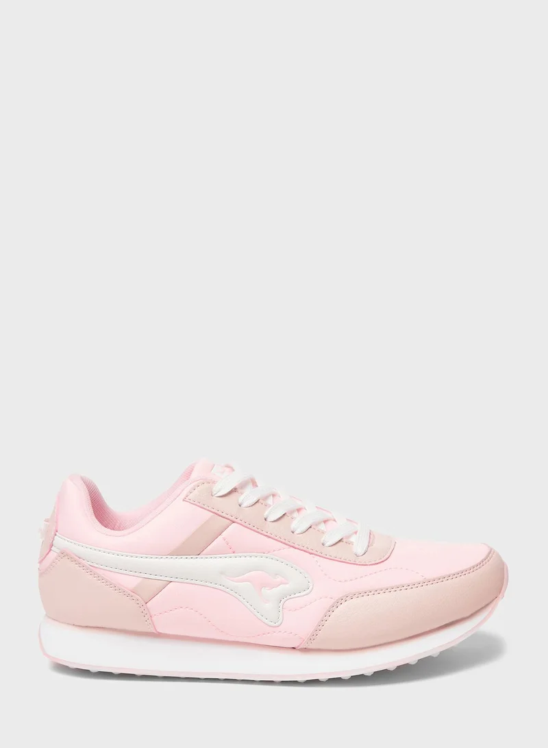 كانغاروس Women's Sports Shoes