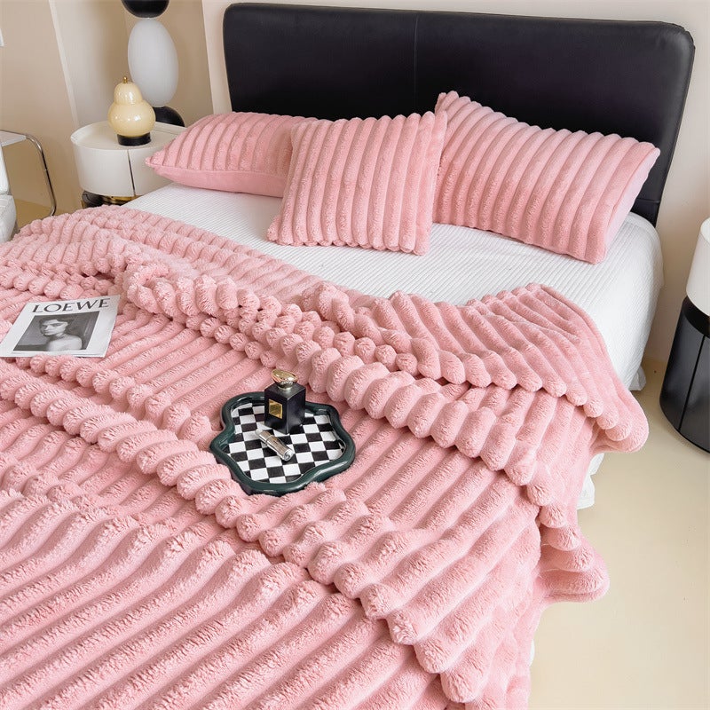 Rabbit Plush Blanket Flannel Blanket Coral Fleece Office Nap Blanket Gift Blanket Thickened Air Conditioning Blanket - Image 4