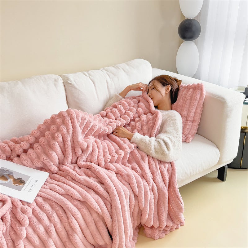 Rabbit Plush Blanket Flannel Blanket Coral Fleece Office Nap Blanket Gift Blanket Thickened Air Conditioning Blanket - Image 3