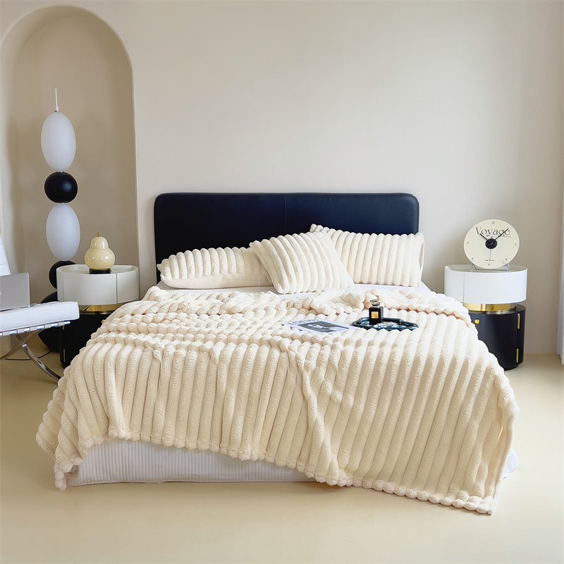 Rabbit Plush Blanket Flannel Blanket Coral Fleece Office Nap Blanket Gift Blanket Thickened Air Conditioning Blanket - Image 1