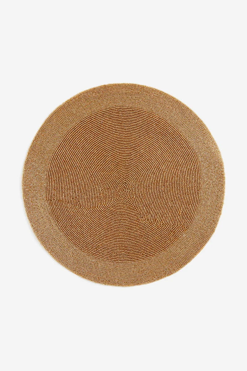 H&M Beaded Place Mat D38