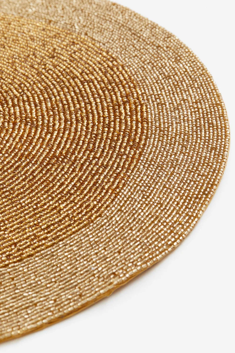 H&M Beaded Place Mat D38