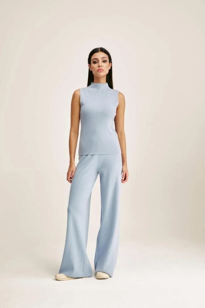 Tenda Sleeveless Knitted Blouse Blue
