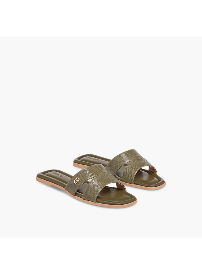 سيليست Women's Textured Slip-On Flat Sandals