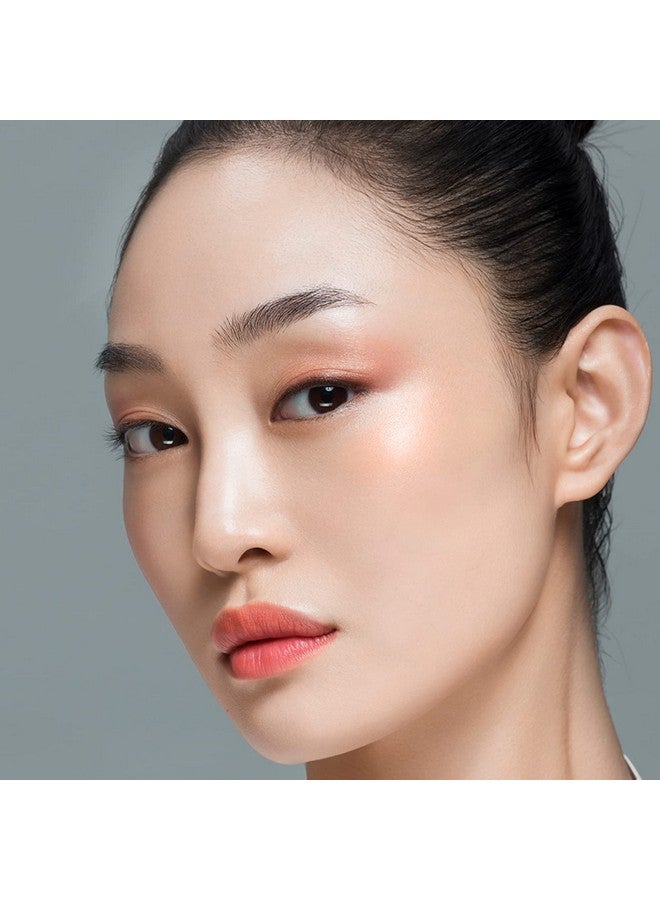 Florasis · Peach Blossom Carved Flower Pattern Highlighter 02 Chasing Fireflies: Shimmering Peachy Gold - Image 4