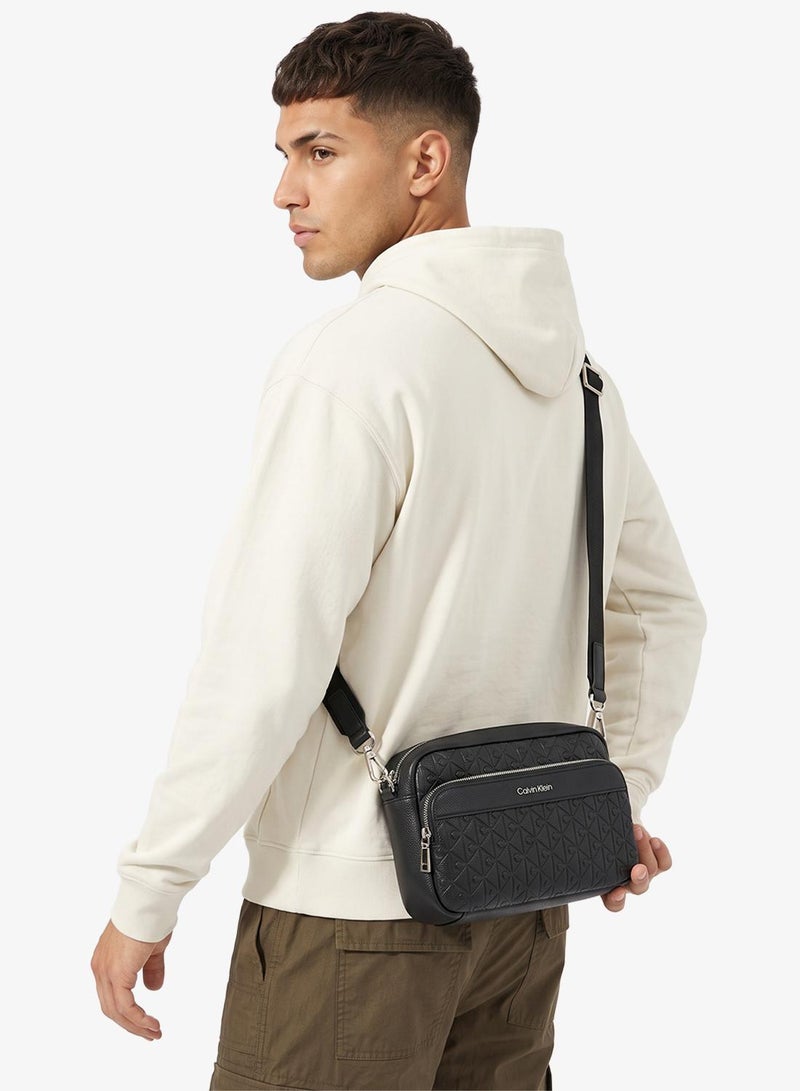 CALVIN KLEIN Embossed Emblem Logo Camera Bag - Image 3