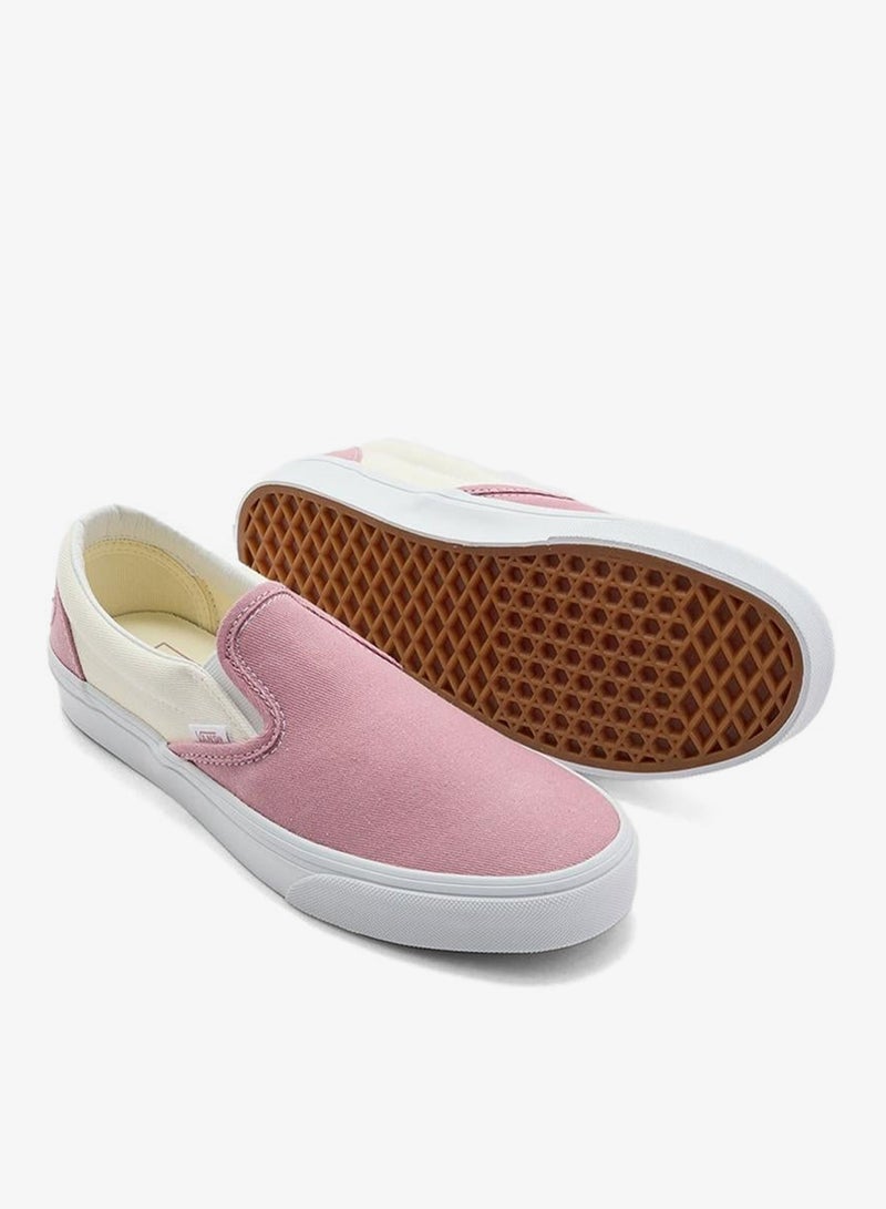 VANS Classic Slip-On Comfort Shoes - Image 3