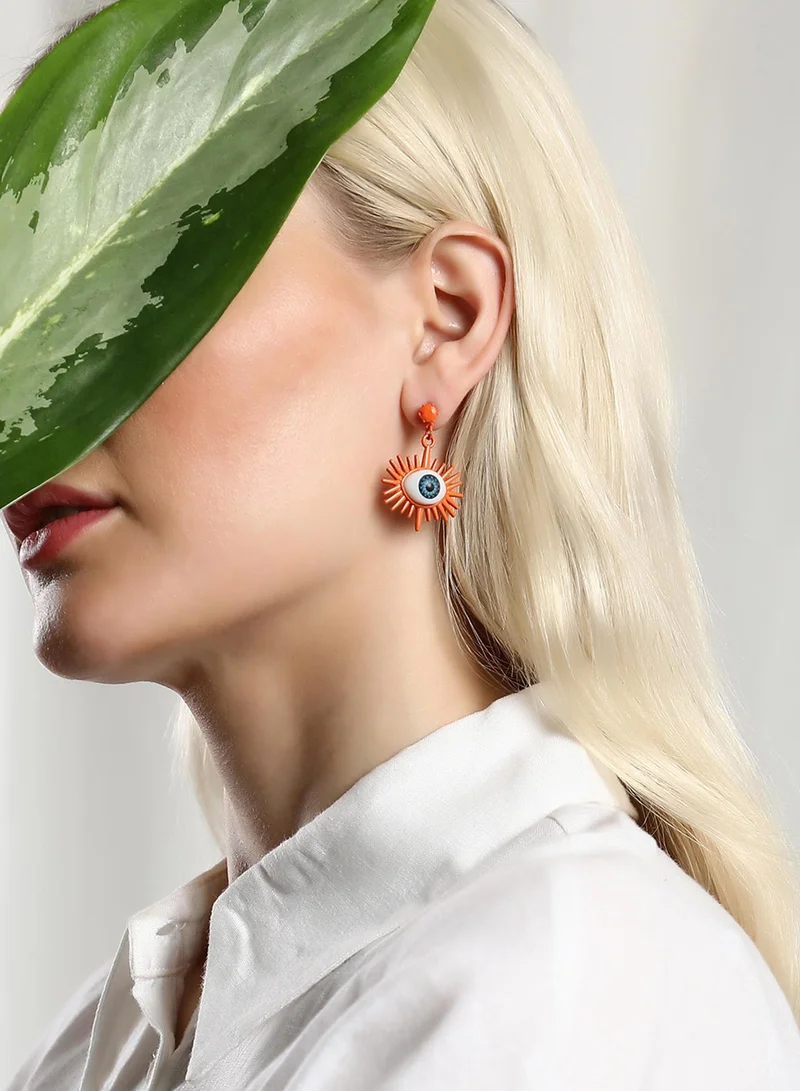 سوهي حلق متدلٍ مرصع بحجر عين الشر بتصميم عصري