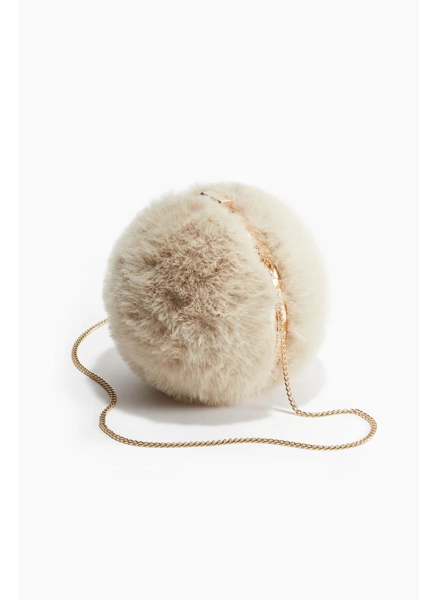 اتش اند ام Fluffy Spherical Crossbody Bag