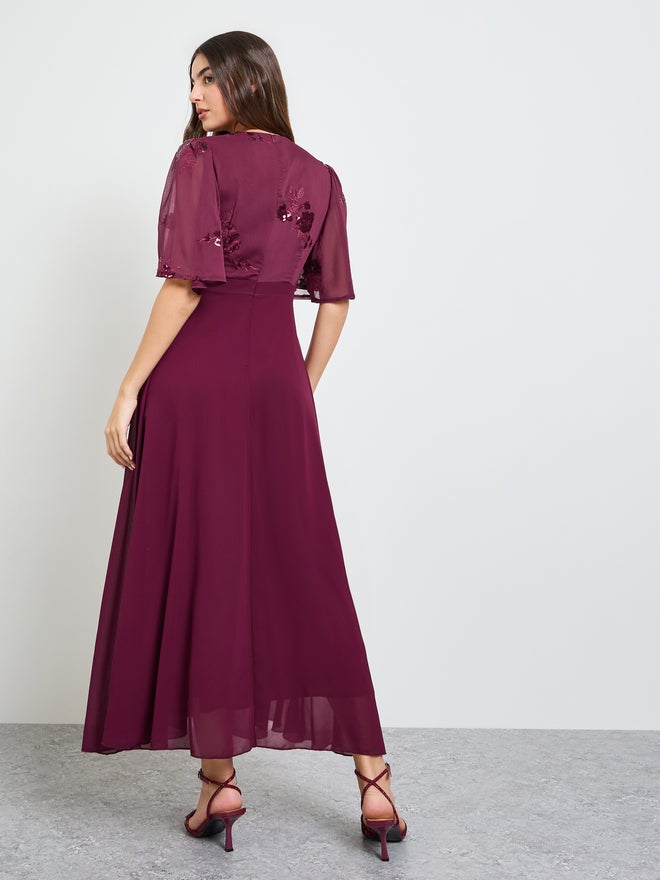Styli Maroon Embellished Short Sleeves A-Line Maxi Dress - Image 5