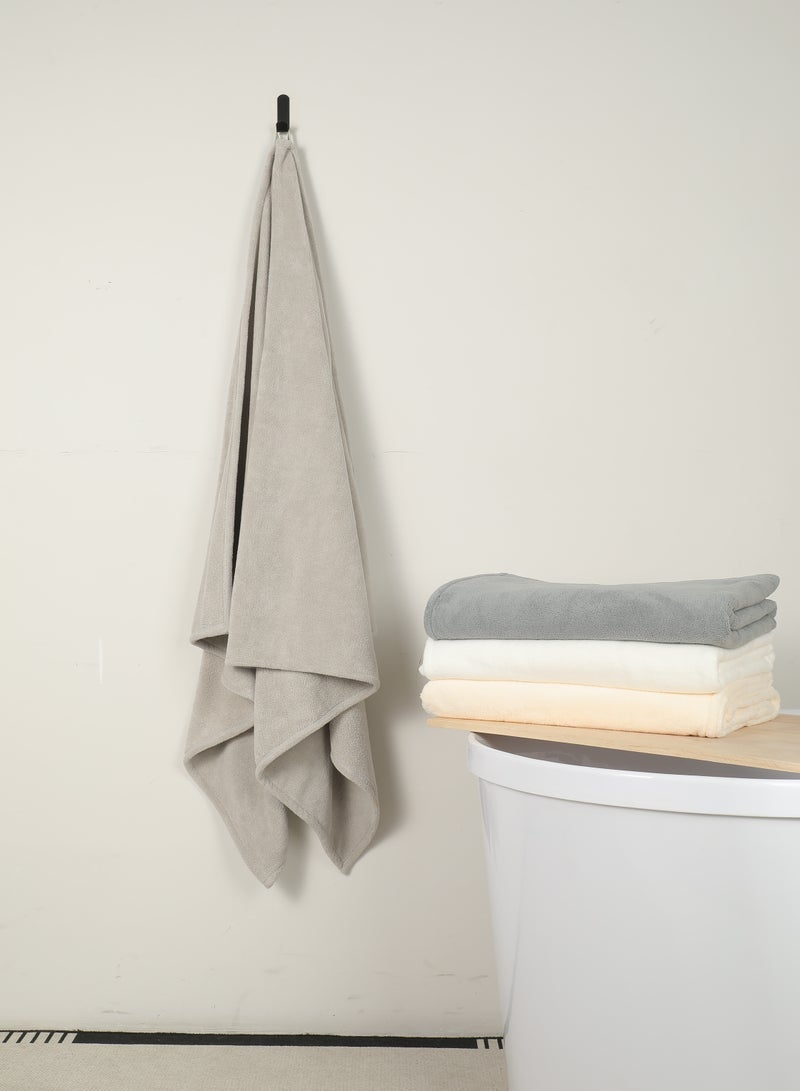 DrSleeep Light Grey Large Bath Towel - Ultra-Soft Coral Fleece, High Water Absorption, Lightweight, and Gentle on Sensitive Skin - Quick-Dry and Durable for Everyday Use - Image 5