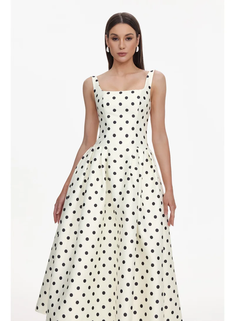 Bella Barnett  Zada Sleeveless Wave Point Maxi Dress for Women | Best Price UAE