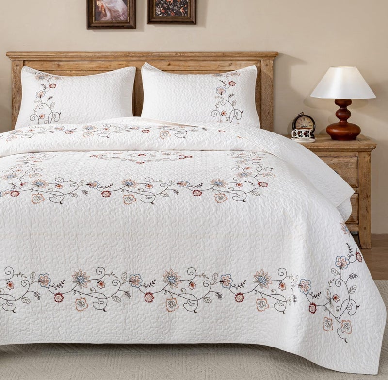 meadow park Embroidery Quilt Set 3-Piece Prewashed. 100% Cotton. Embroidery and Allover Quilting. King Size Bed Spread. Ivory Color. - Image 1