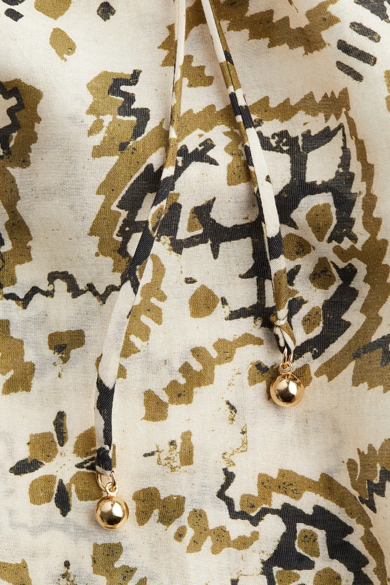 H&M Oversized tie-belt dress