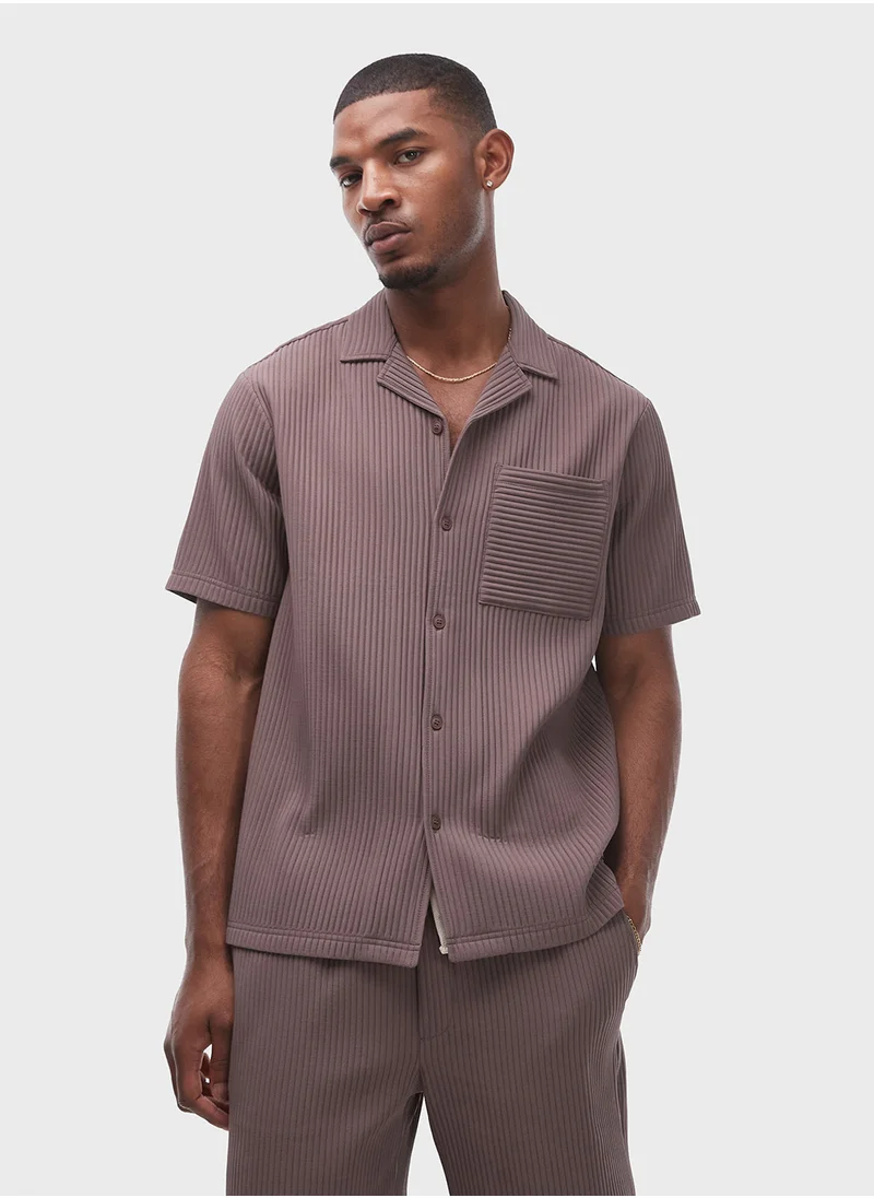 توب مان Short Sleeve Plisse Shirt