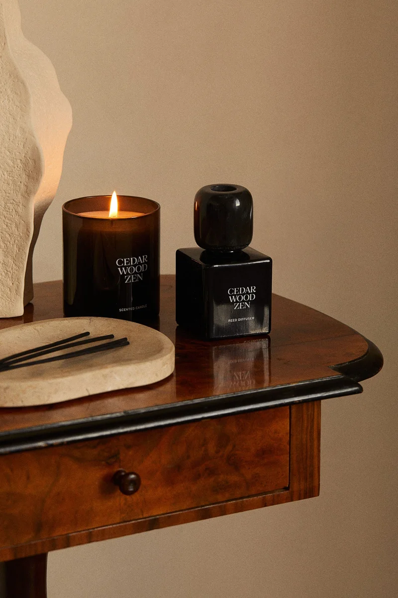 اتش اند ام موزّع عطري بأعواد خيزران