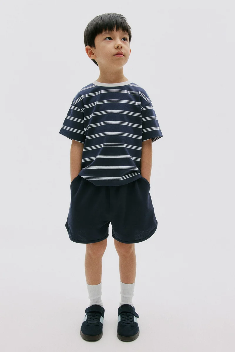 اتش اند ام تي-شيرت من قماش كولماكس®