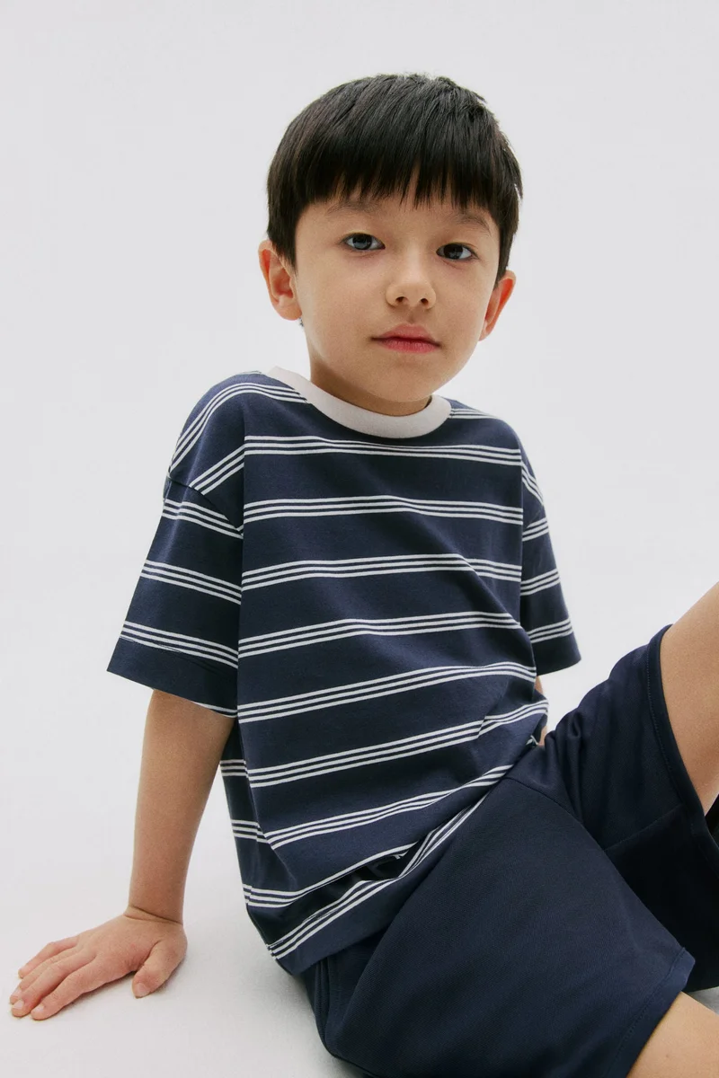 اتش اند ام تي-شيرت من قماش كولماكس®