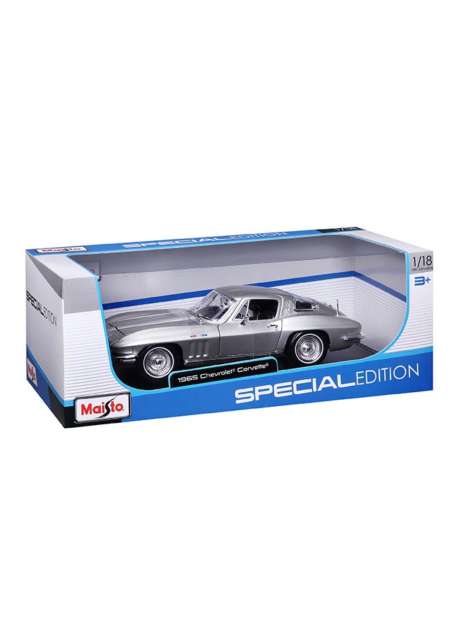 Maisto - 1:18 Special Edition 1965 Chevrolet Corvette Silver Officially Licensed Scaled Replicas of Collectible Diecast Metal Models with Exquisite Interior and Exterior Detailing for All Age. - Image 1