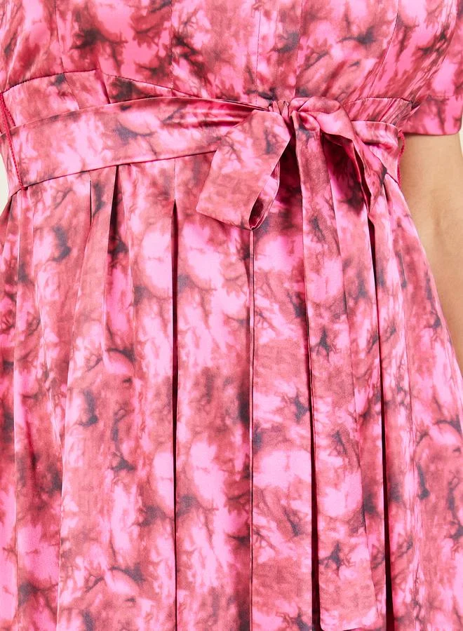 Styli All Over Print Collared Maxi Dress with Self Tie Up