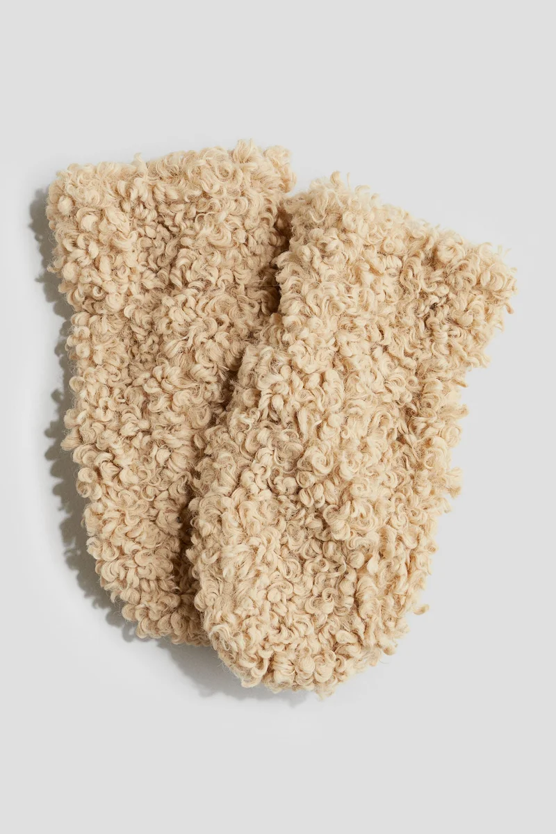 H&M Fluffy mittens