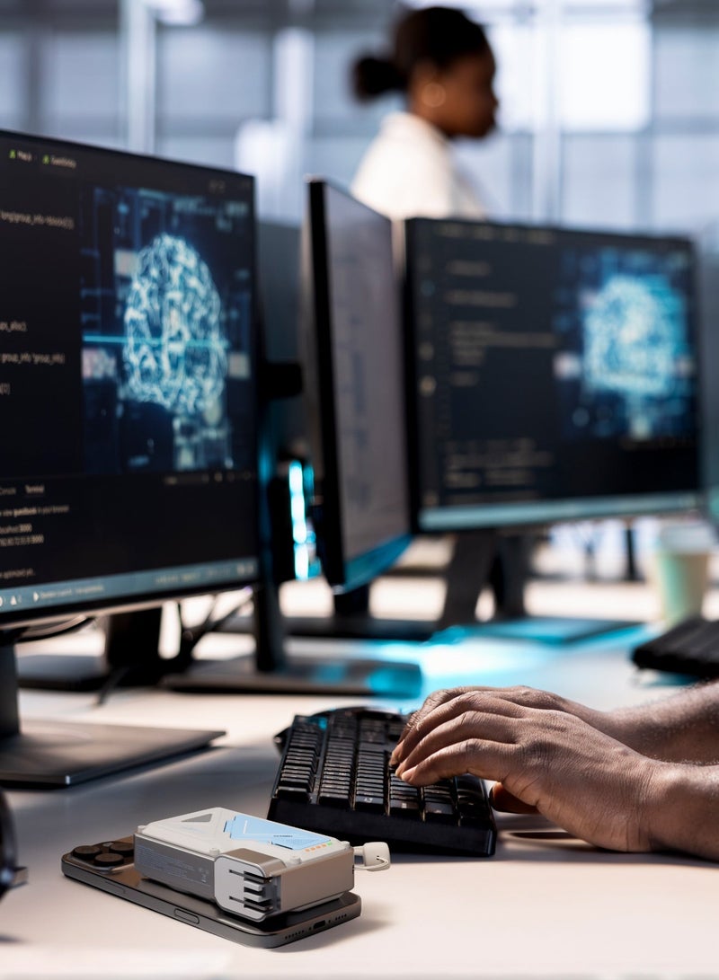 Powerology 10000mAh MagSafe Power Bank PD 35W Fast Charging Wall Charger 10000 mAh with Built-in AC Plug & 15W Wireless Charging, USB-C to USB-C Wire, 4-Device Charging Power Bank, Lightning Input/Output, Simultaneous Charging - Black & Blue - Image 3