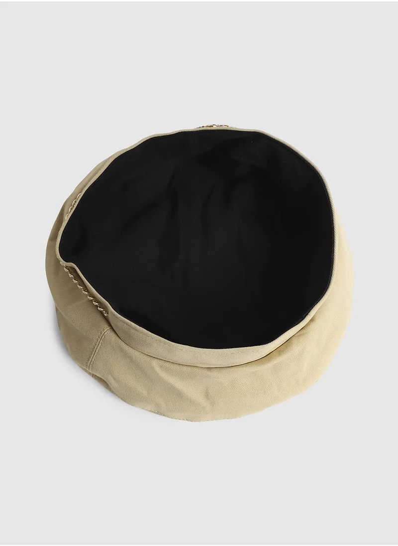 صوص هاوت Rhinestone Chain Beret Hat - Cream