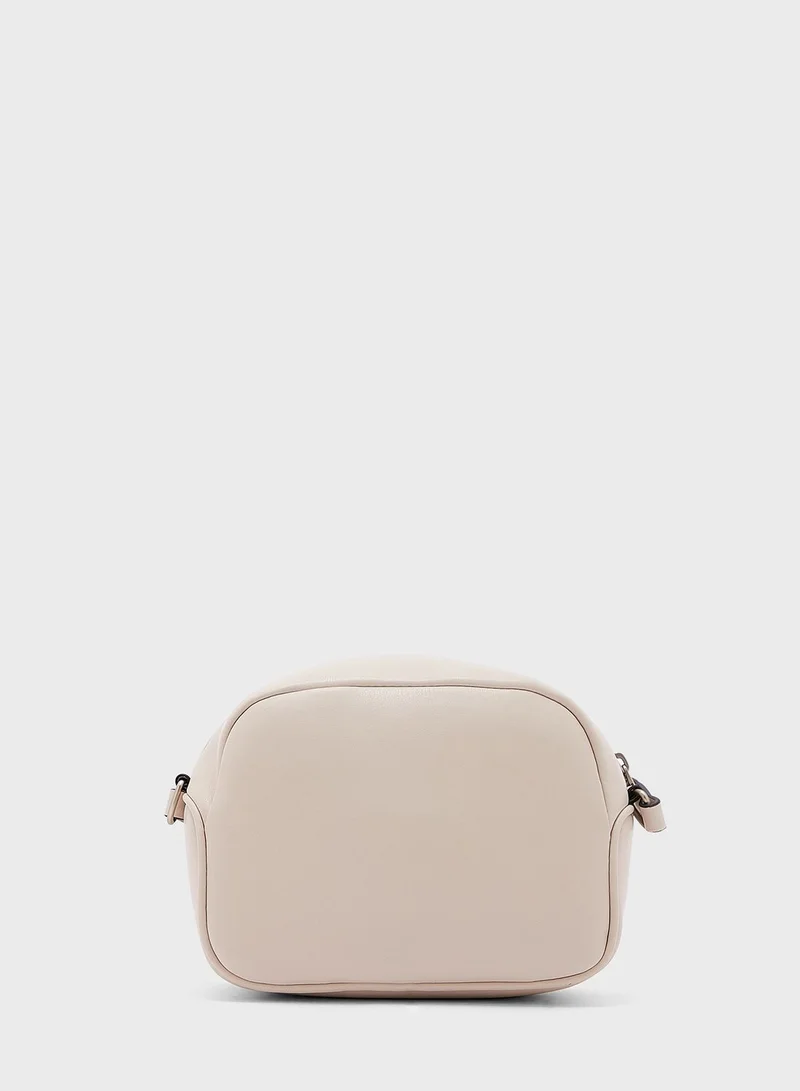 Calvin Klein Jeans Sleek Crossbody