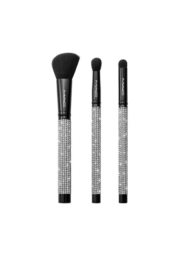 ماك كوزمتيكس Finishing Touch Brush Kit